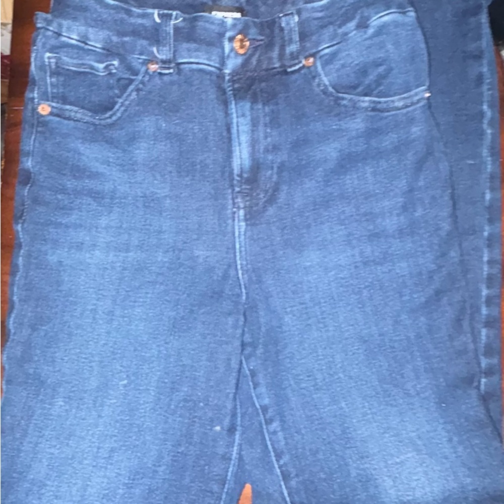 Express Women's Skinny Jeans in Dark Blue Wash
